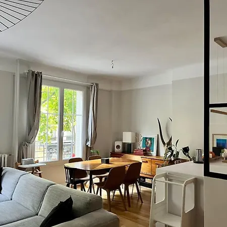 Typique Proche Tour Eiffel Apartment Paris